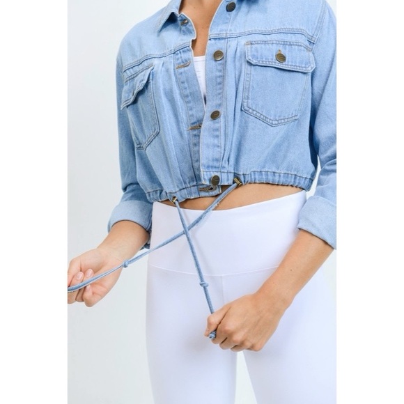 Drawstring crop Denim Jacket - Picture 4 of 4